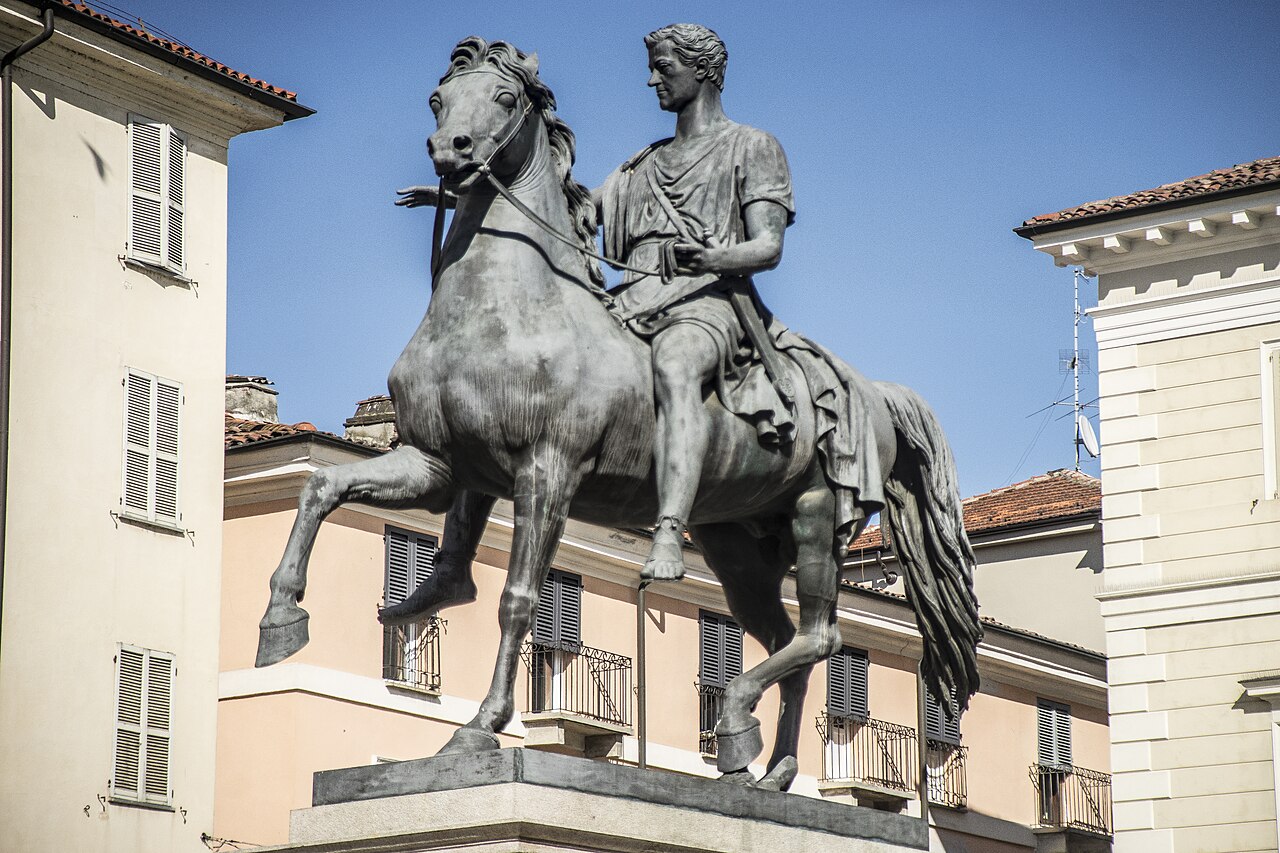 Equestrian statue of Carlo Alberto by Abbondio Sangiorgio