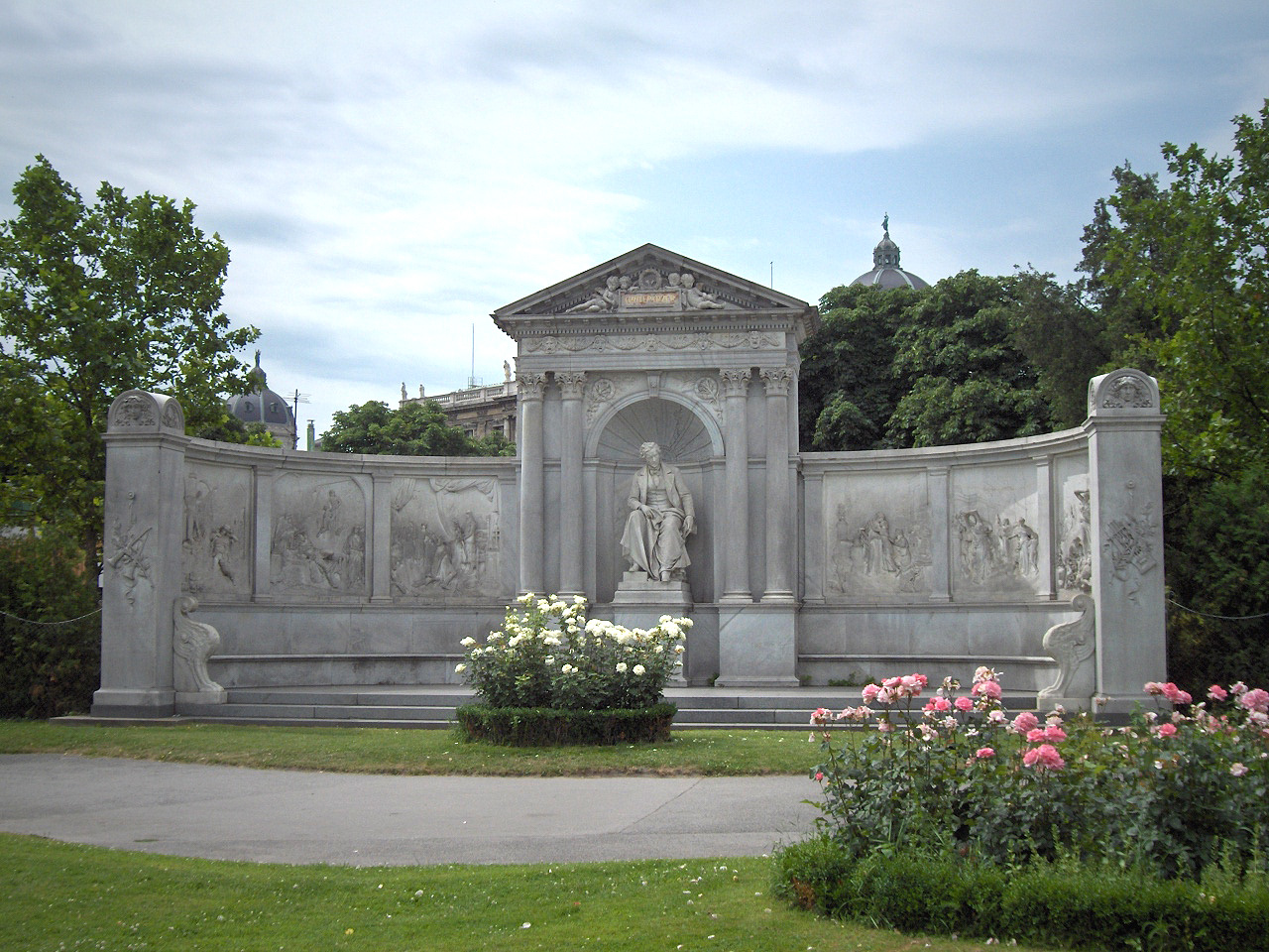Grillparzer monument by Carl Kundmann