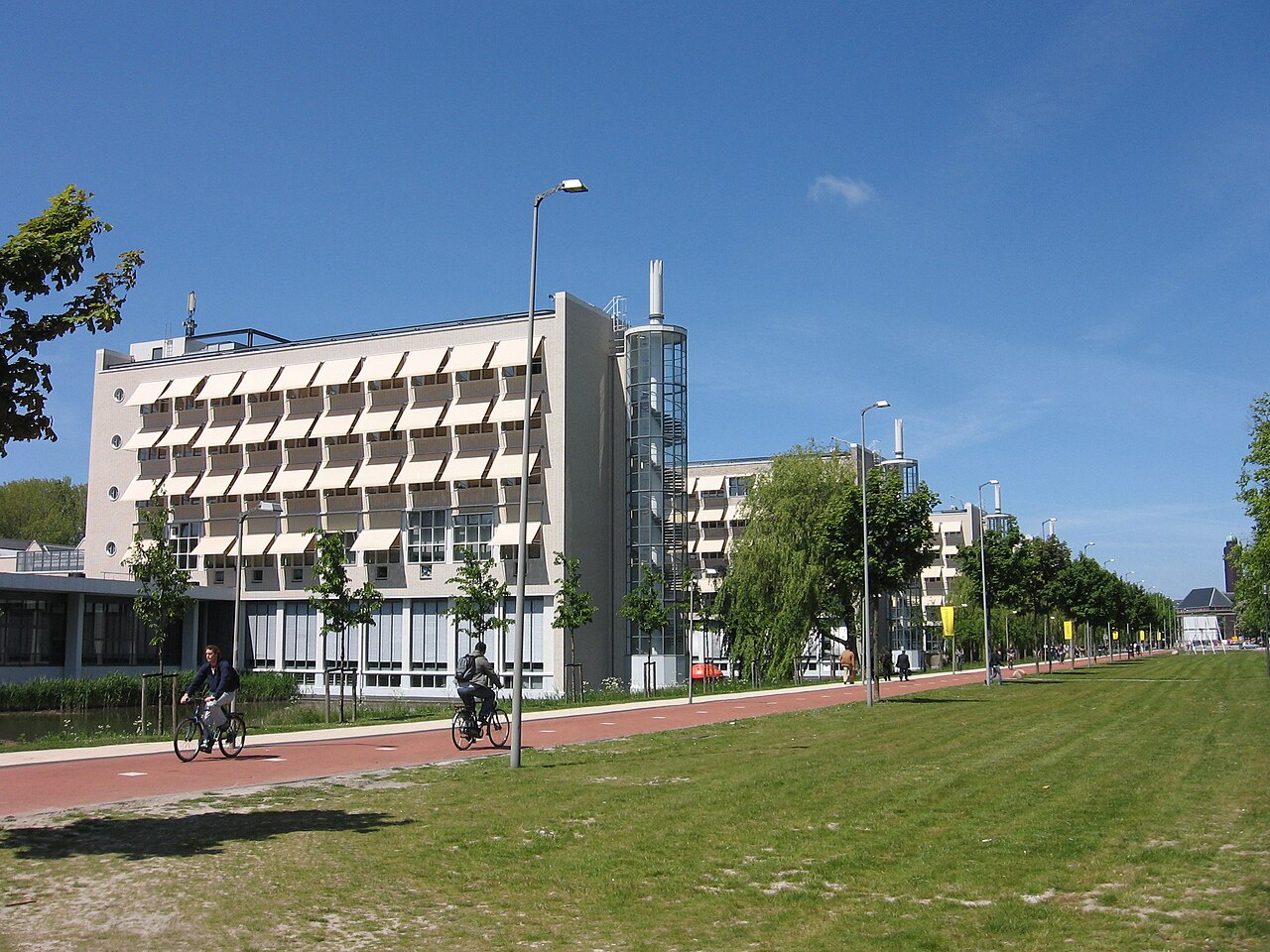 Mekelweg 2 by Dirk Bus