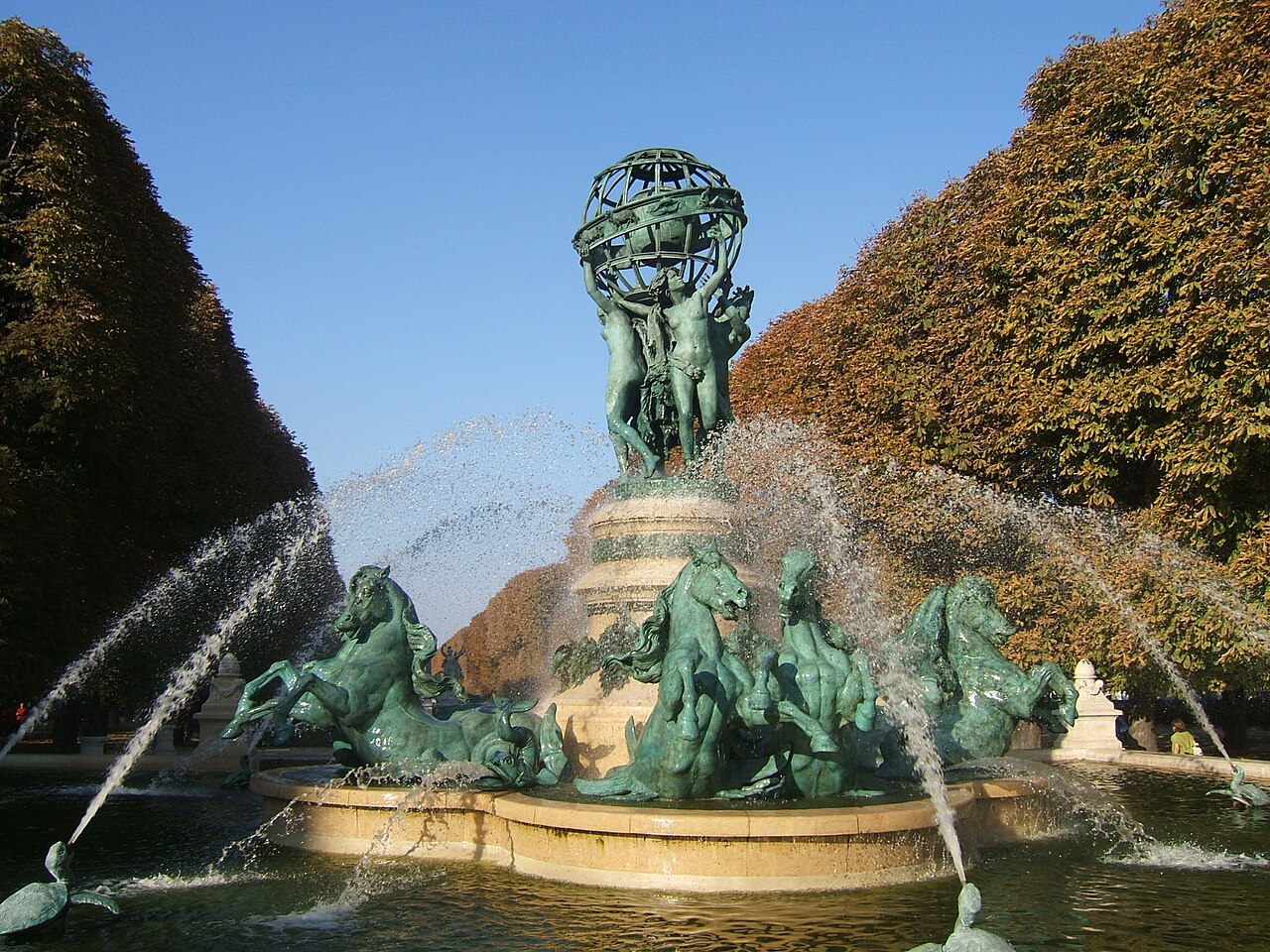 fontaine de l'Observatoire by Emmanuel Frémiet