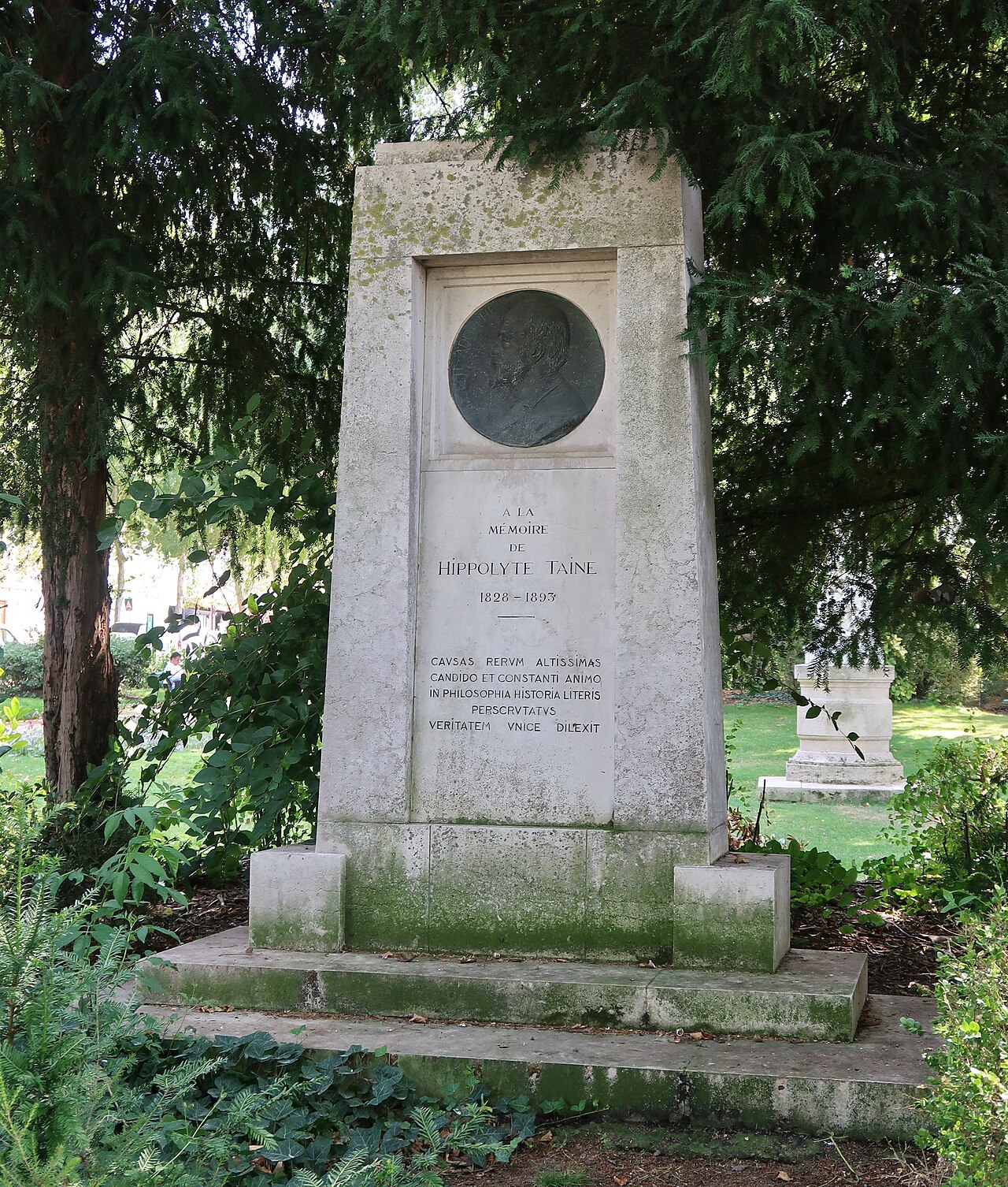 Monument to  Hippolyte Taine by Louis-Oscar Roty