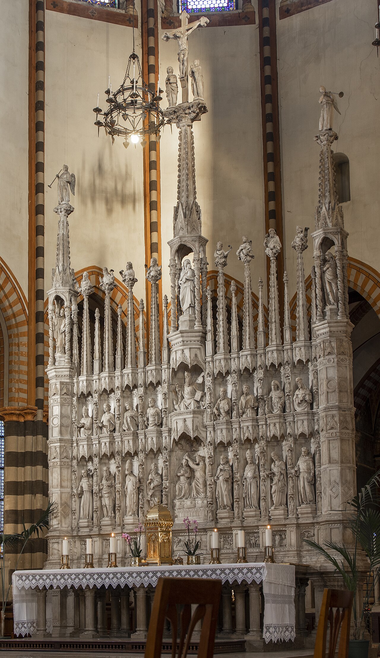 Altarpiece of San Francesco by Pierpaolo dalle Masegne