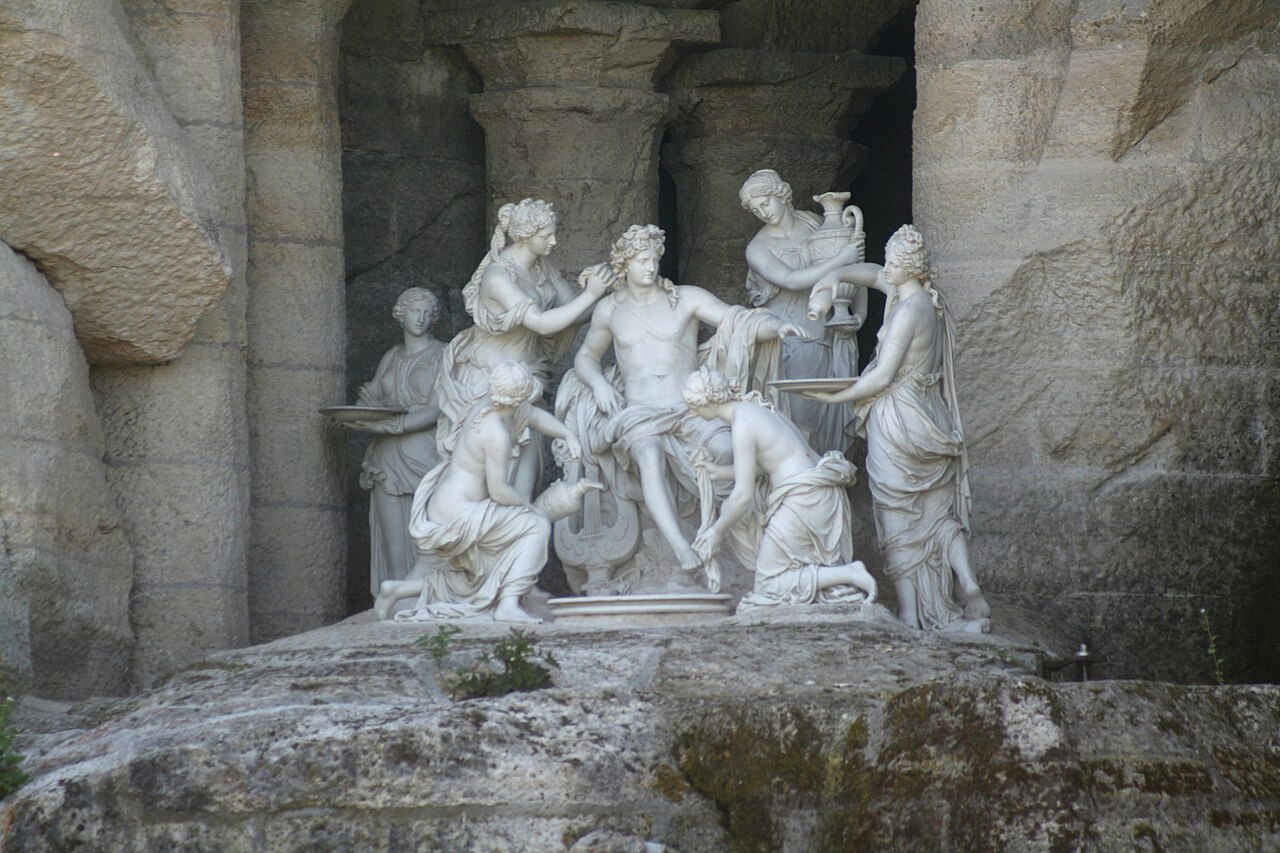 Apollon servi par les nymphes by Thomas Regnaudin